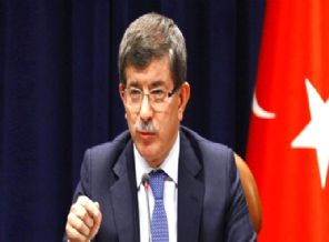 Davutoğlu Gazze için Katar'a gitti