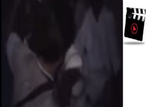 İlk defa beyaz Müslüman gören Afrikalı (Video)