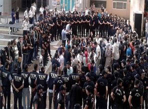 Gözaltındaki polisler Çağlayan'da olay çıkardı