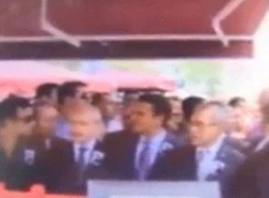 Cenazede Çolpan İlhan'a hakkını helal etmedi