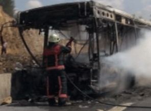 halk otobüsünde yangın: 4 ölü