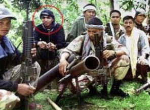 Filipinler'de silahlı saldırı