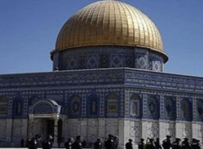 Filistinliler Mescid-i Aksa'ya akın etti