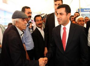 Demirtaş: Din işleri devletin işi değildir