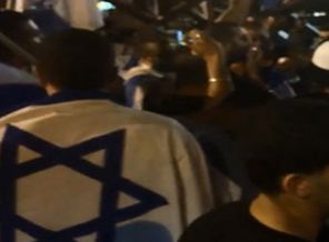 İsrail'de ölen çocuklar için sevinç gösterisi - Video