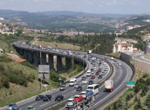 TEM'de araç kuyruğu