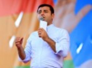 Demirtaş: Adayların cam gibi şeffaf olması lazım