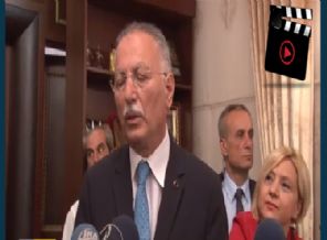 İhsanoğlu bu kez de 'yurtta sulh...' sözünü hatırlayamadı