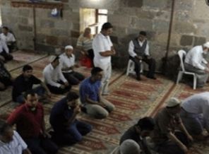 417 yıllık cami ibadete açıldı