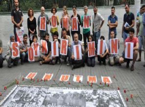 Nazi Almanyası’nda soykırıma uğrayan Romanlar anıldı