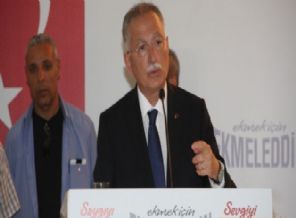 İhsanoğlu: İslamcı politikacı değilim