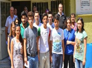 Okulun hatası 70 öğrenciyi yaktı!