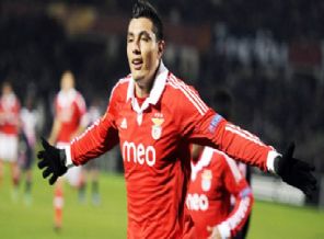 Oscar Cardozo'da flaş gelişme!