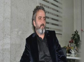 Fikri Akyüz'den hükümete uyarı bombardımanı