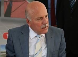 AK Parti'ye yakın insanlar tehdit altında!