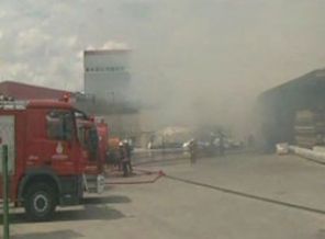Tuzla'da korkutan yangın