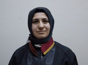 Başörtülü avukat AYM kararından memnun