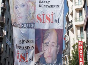 Fatih'te pankart krizi