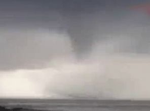 İstanbul güne hortum ile uyandı!