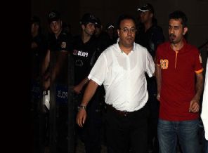 Mehmet Baransu gözaltına alındı