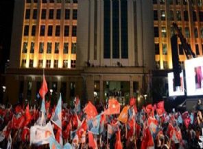 Coşkulu kalabalık Erdoğan'ı bekliyor