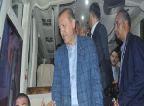 Erdoğan'ı tebrik eden ilk başkan