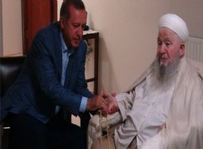 Erdoğan, Mahmut Efendi'yi ziyaret etti
