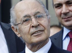 Sezer'den şok karar! Oy vermedi!