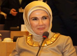 Türkiye'nin yeni First Lady'si Emine Erdoğan
