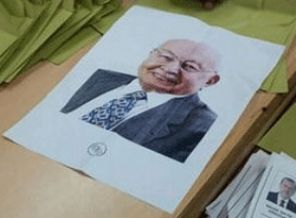 Zarftan Erbakan çıktı