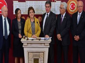 CHP'de ortalık karıştı: Kurultay dillendirilmeye başlandı