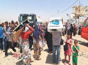 IŞİD'den kaçan kadınlar intihar için bıçak taşıyor