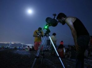 Antalyalılar göktaşı yağmurunu izledi