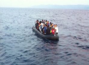 Ayvalık'ta 44 kaçak yakalandı