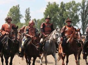 Attila'nın torunları Macaristan'da buluştu