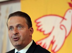 Başkan adayı uçak kazasında öldü