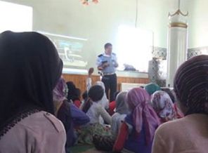 Çocuklara camide trafik eğitimi