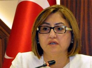 Fatma Şahin: Suriyelileri kampa taşıyacağız