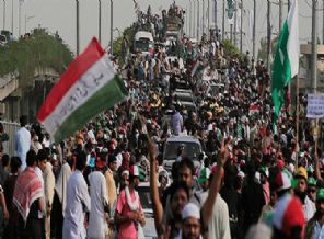 Pakistan muhalefeti İslamabad'a dayandı