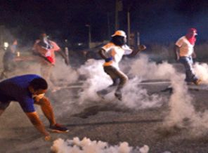 Ulusal Muhafız birliğinin konuşlandırılması emri