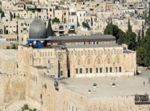 Haham eşliğinde Mescid-i Aksa'ya baskın