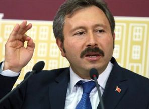 İdris Bal, iddialara köpürdü gazete yırttı