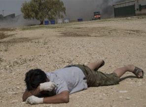 Gazze'den İsrail'e roket: 1'i ağır 2 yaralı