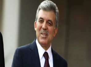 Gül'den Davutoğlu'na tebrik telefonu