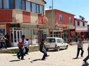 'Heykel gerginliği' Bingöl'e sıçradı