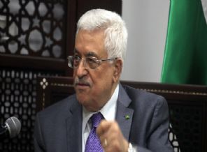 Mahmud Abbas Kahire'de