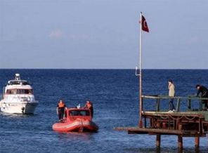 Marmara'da kaybolan 5 genç denizin altında aranıyor