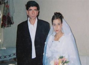 'Eşini zıpkınla öldürdü'