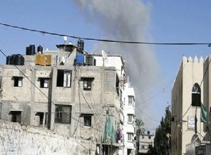 Gazze'ye yoğun hava saldırısı sürüyor
