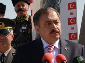 Bakan Eroğlu: Bayrak için güçlü olmalıyız